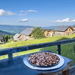 1a '4 Jahreszeiten' Fahren Und Jacuzzi Mit Aussicht! * Bad Sankt Leonhard im Lavanttal