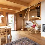 1a '4 Jahreszeiten' Fahren Und Jacuzzi Mit Aussicht! Chalet Bad Sankt Leonhard im Lavanttal