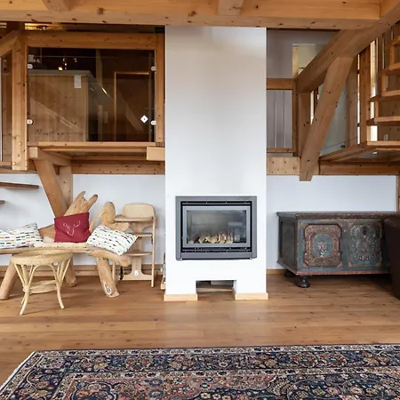 Chalet 1a '4 Jahreszeiten' Fahren Und Jacuzzi Mit Aussicht!