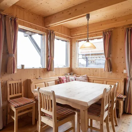 1a '4 Jahreszeiten' Fahren Und Jacuzzi Mit Aussicht! Horská chata