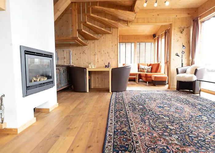 Chalet 1a '4 Jahreszeiten' Fahren Und Jacuzzi Mit Aussicht!