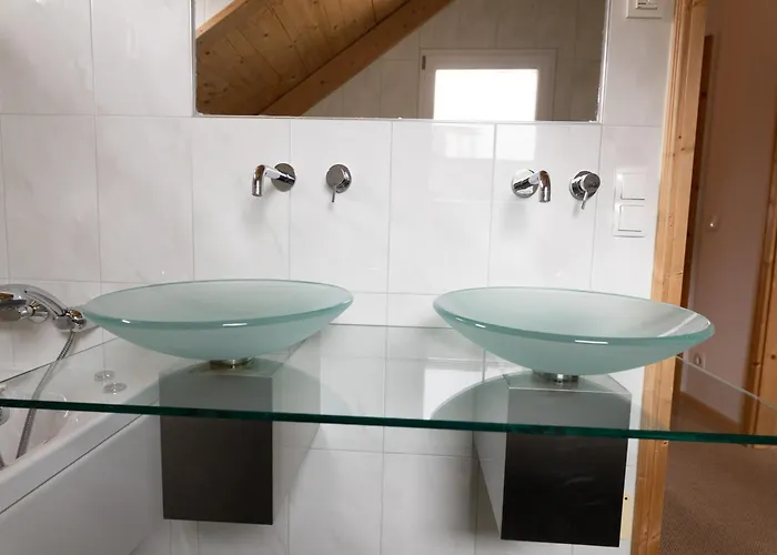 Chalet 1a '4 Jahreszeiten' Fahren Und Jacuzzi Mit Aussicht! Bad Sankt Leonhard im Lavanttal